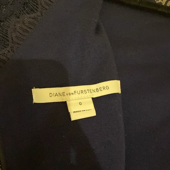 Diane von Furstenberg Zarita Dress (size 0) - Picture 5 of 5